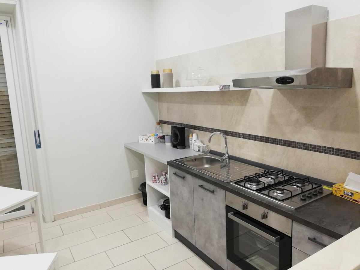 Binario 3 Bed and Breakfast Έμπολι Εξωτερικό φωτογραφία