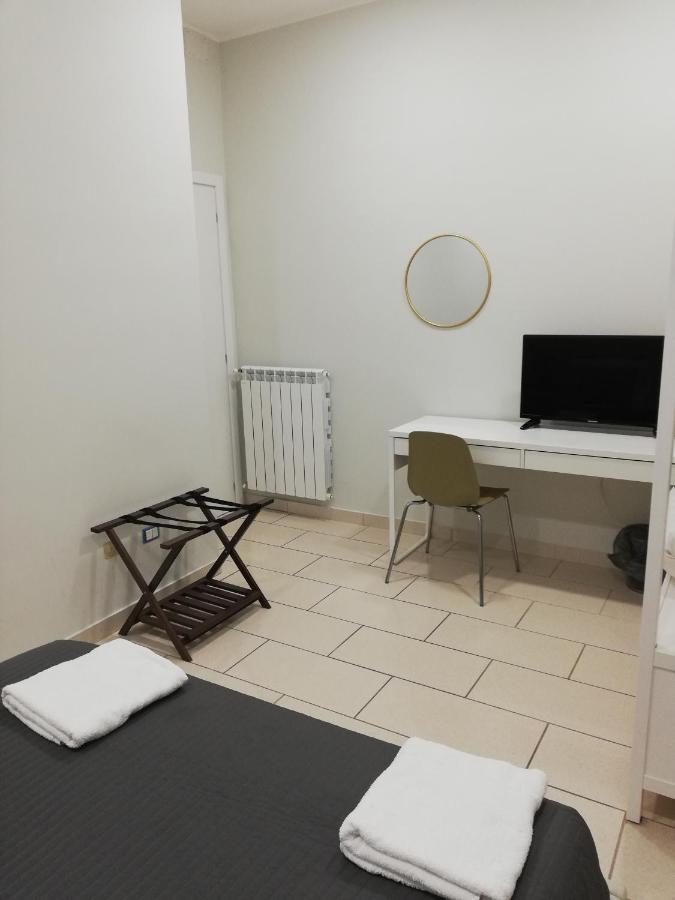 Binario 3 Bed and Breakfast Έμπολι Εξωτερικό φωτογραφία